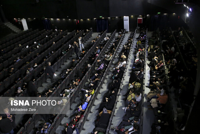 بیست و یکمین جشنواره فیلم فجر مشهد چه تعداد مخاطب داشت؟