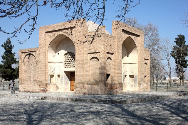 «خانقاه ویرانی» تجلیگاه عرفان کبروی در سده هشتم هجری قمری «خانقاه ویرانی» تجلیگاه عرفان کبروی در سده هشتم هجری قمری