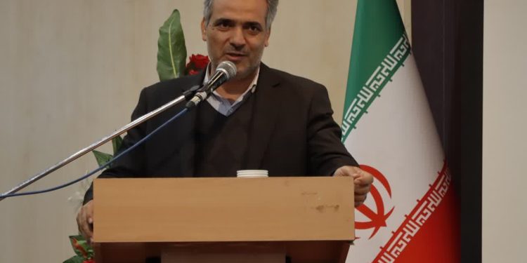 مفتخر به خادمی بیش از سه هزار دانشجوی شاهد و ایثارگر در خراسان رضوی هستیم