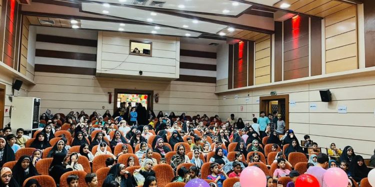 برگزاری جشنهای دهه کرامت با حضور بیش از ۸ هزار نفر در فرهنگسراهای مشهد