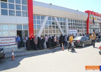 اعتماد فرمانداری مشهد به فروشگاه‌های شهرما؛ موج استقبال شهروندان از عرضه مستقیم برنج تنظیم بازار