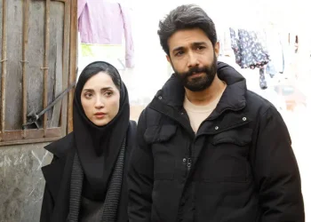 کارواش تلاشی شتاب زده و شعاری در بیان یک معضل مهم اجتماعی در غالب فیلمی که بیشتر مناسب پلتفرم هاست