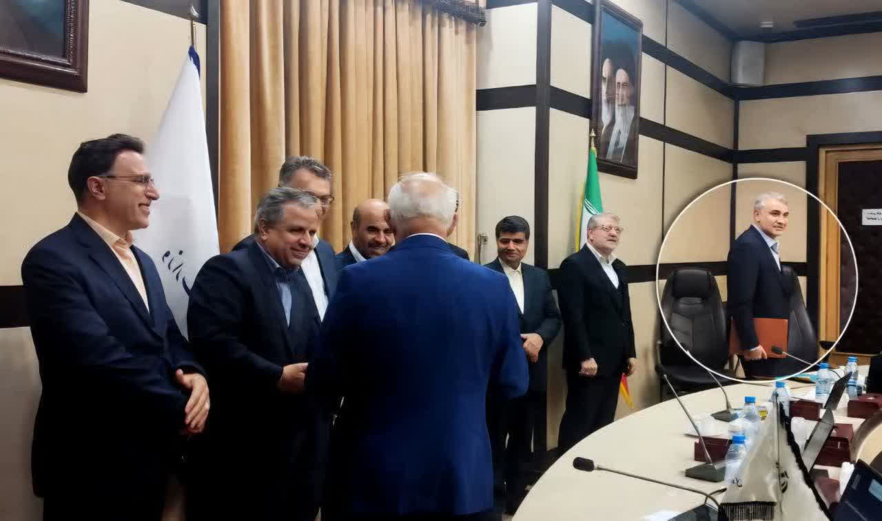 نقش‌آفرینی کمیته امداد خراسان رضوی در اقتصاد انرژی‌های پاک؛ تقدیر استاندار و معاون وزیر نیرو از رضا سلم‌آبادی